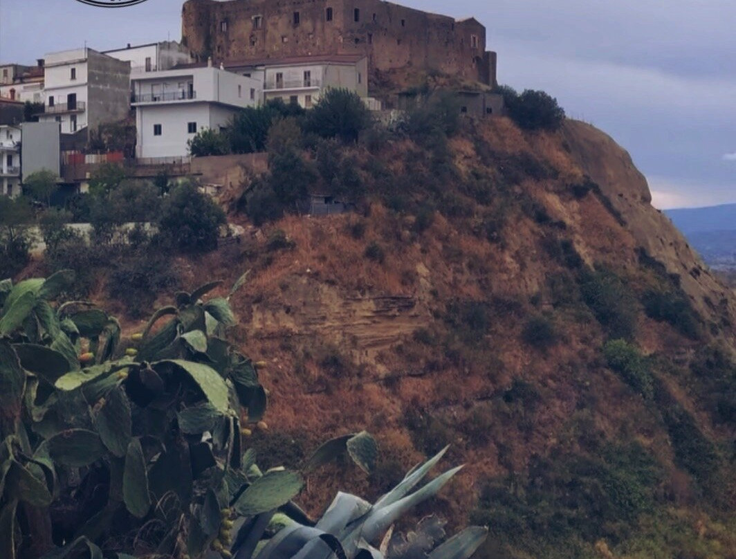 Castello di Strongoli-Strongoli必去景点