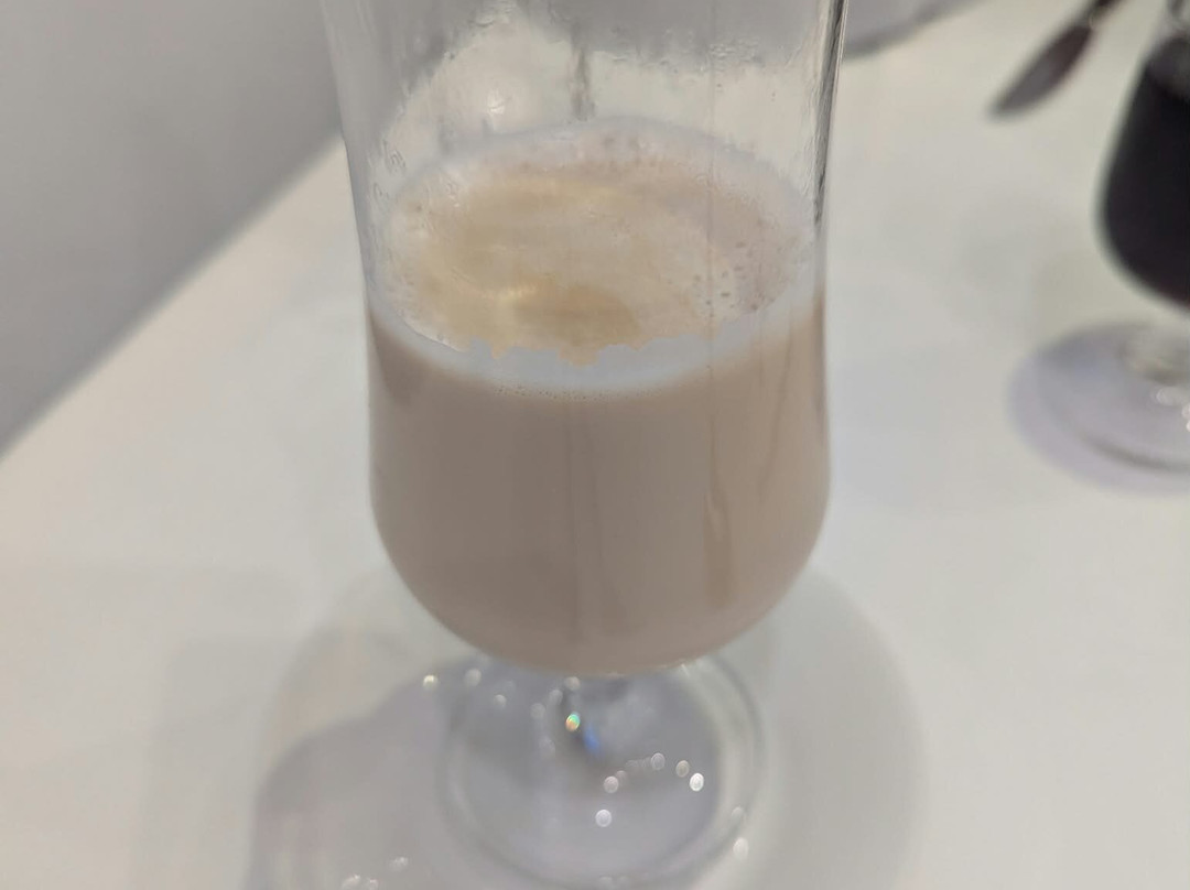 米茨斯夏宫酒店主图