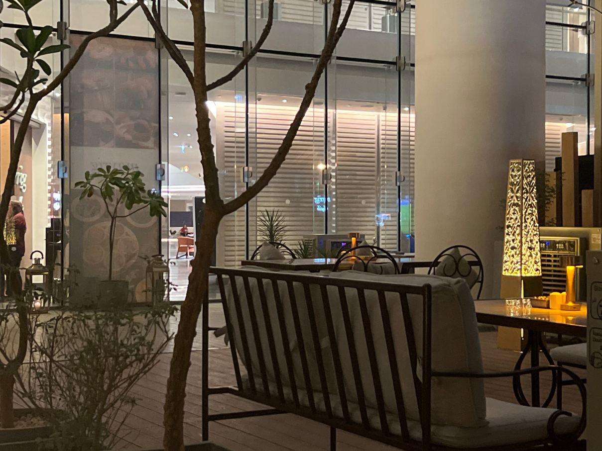 利雅得希尔顿酒店和公寓-旅行者