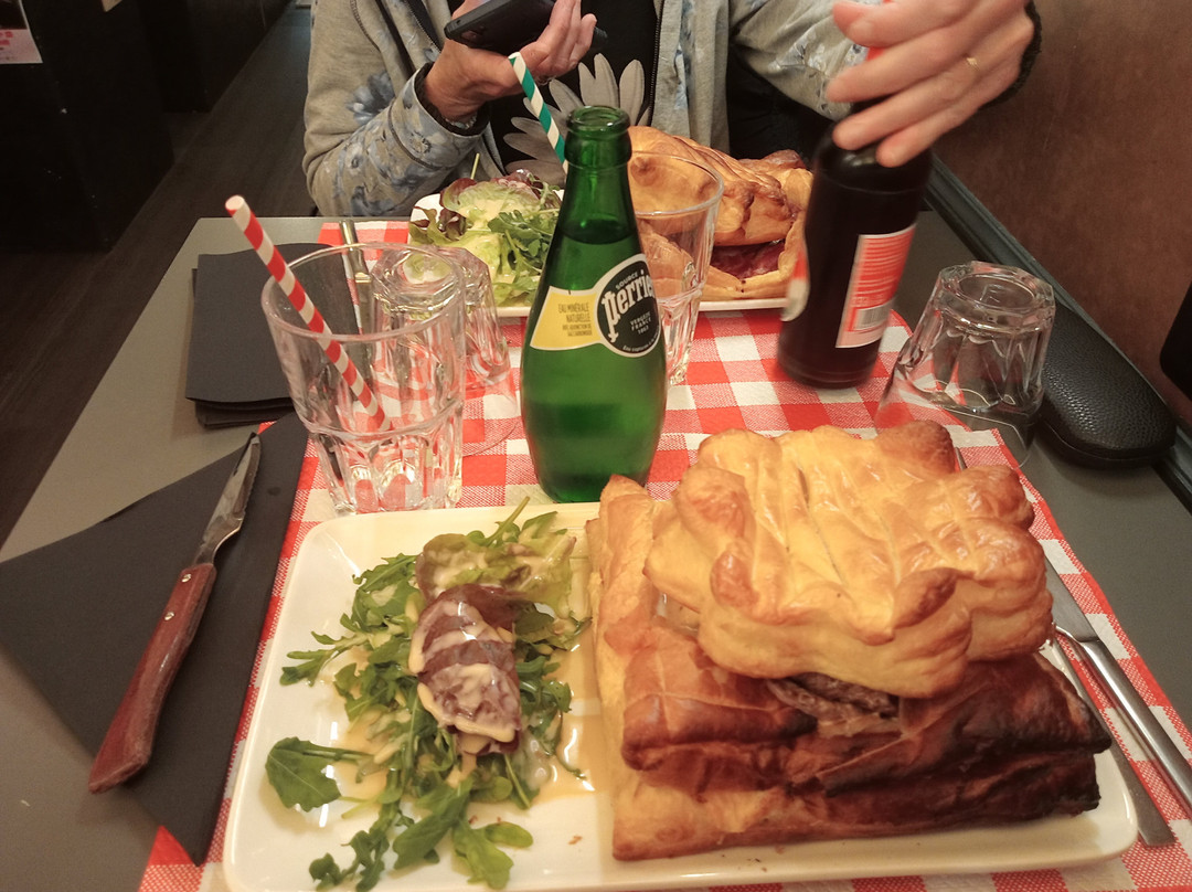 27 居帕尔默拉酒店