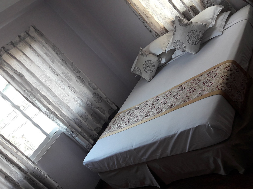 Twantay酒店住宿-Hotel Glory