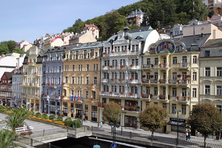 ASTORIA Hotel & Medical Spa