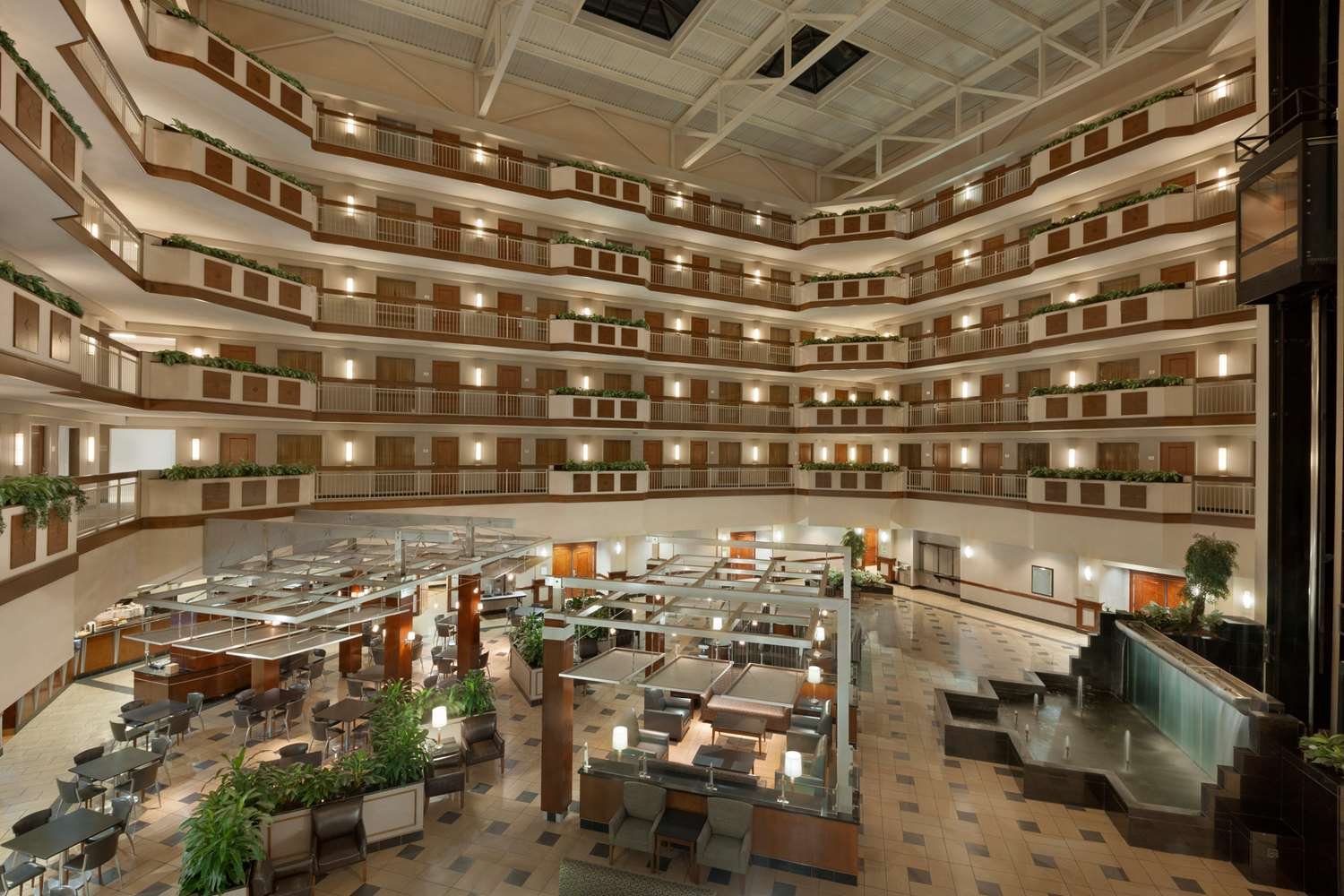 Embassy Suites by Hilton Dulles North Loudoun-官方