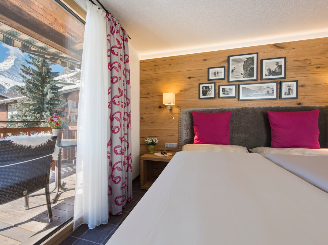 Hotel Chesa Valese