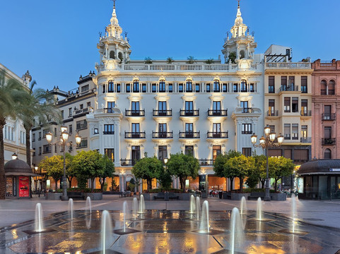 科洛梅拉宫H10酒店