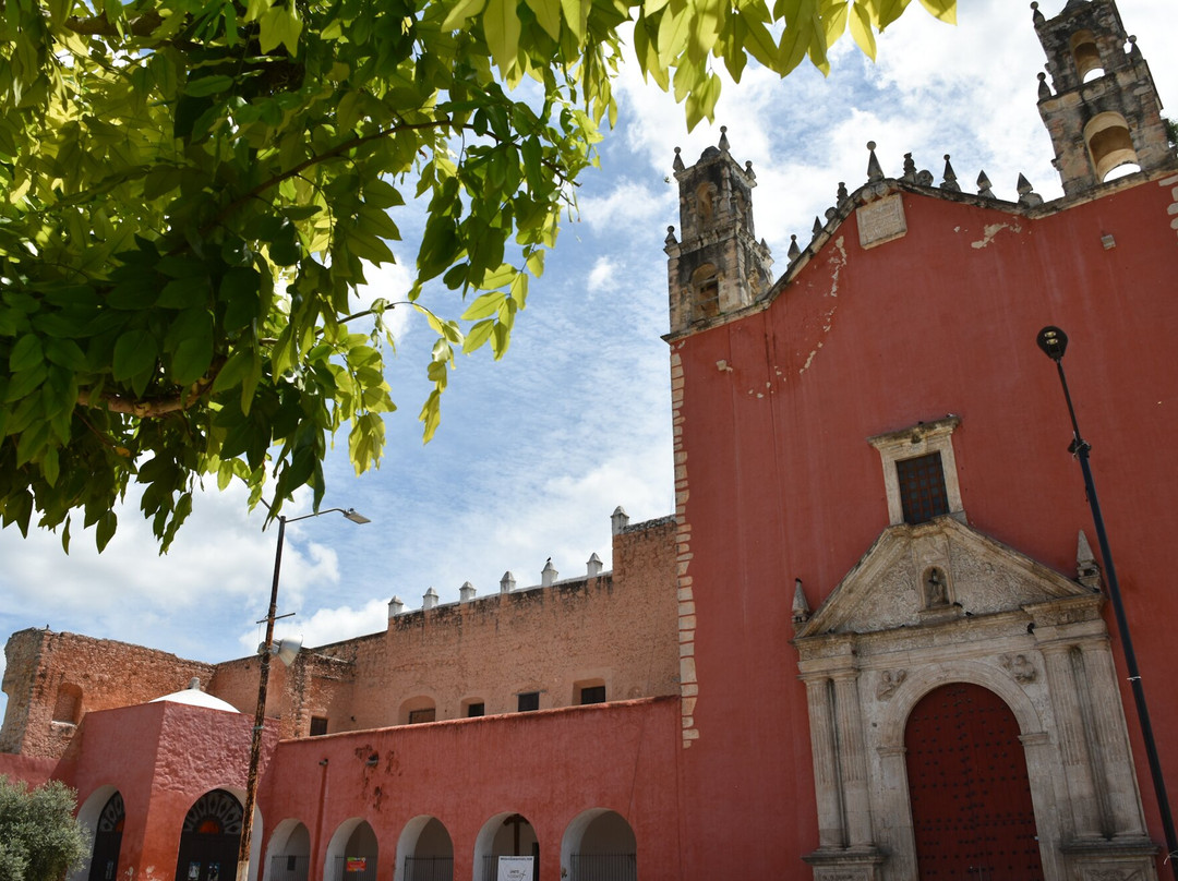 San Juan Bautista Church景点图片