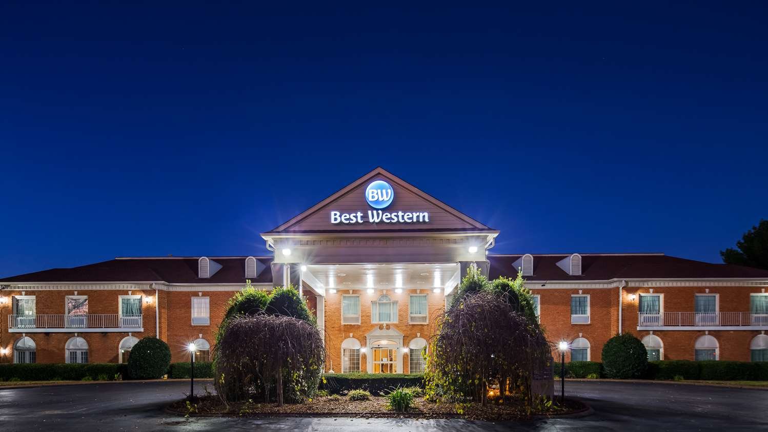 Best Western Spring Hill Inn & Suites-官方