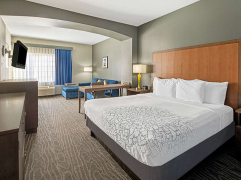 温德姆梅赛德斯奥特莱斯购物中心拉昆塔温德姆酒店套房主图