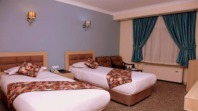 Hally Hotel