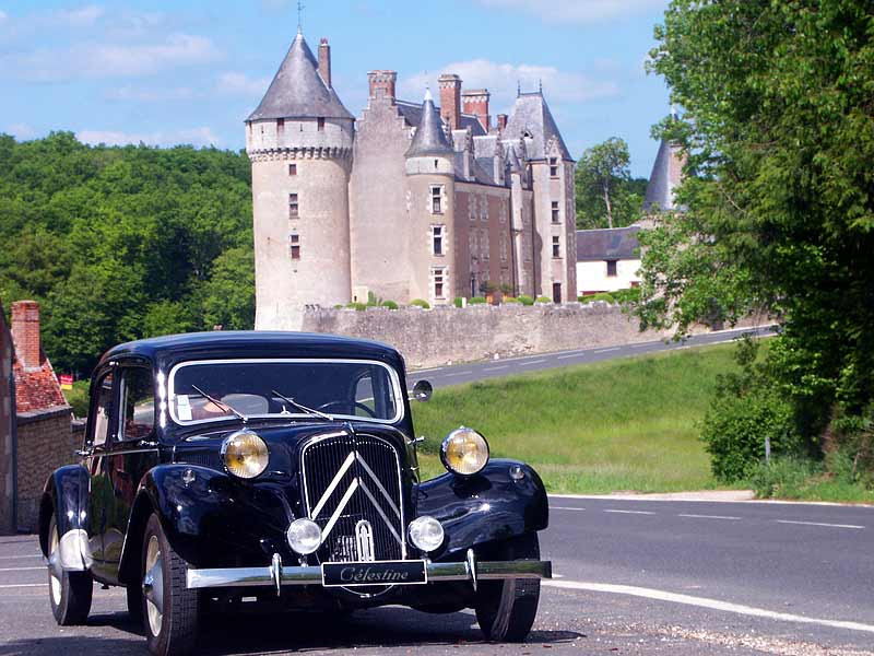 Loire Valley Time Travel Day Tours景点图片