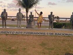 Monumento aos Formadores de Nacionalidade-阿拉卡茹必去景点