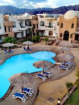 谢赫阿里度假酒店主图