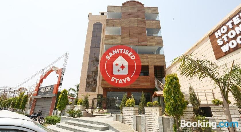 Capital O 35620 Hotel Stonewood