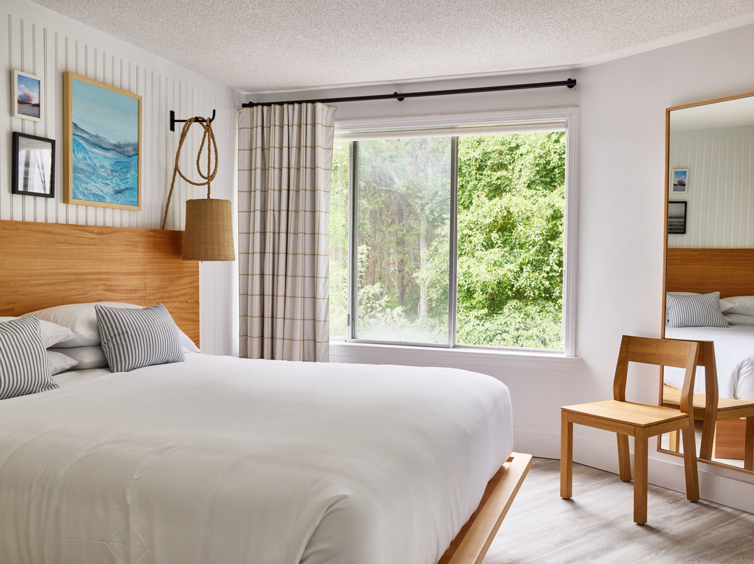 Parker Beach Lodge