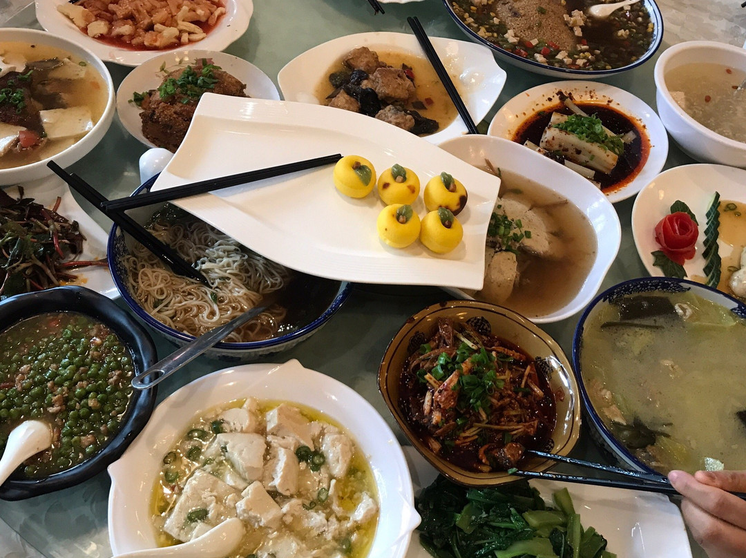 剑阁蜀门客栈剑门关宾馆主图