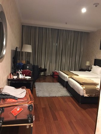 City Tower Hotel主图