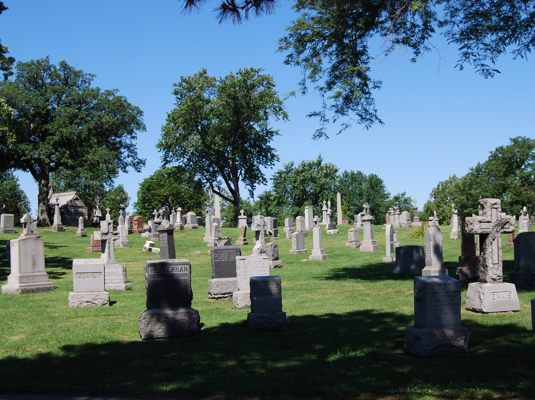 Mount Olivet Cemetery-芝加哥必去景点