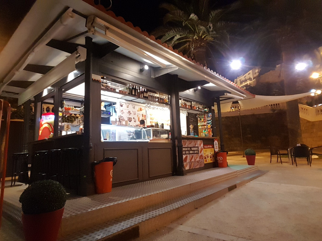 Es Grau餐馆和美食-Kiosko Bar Rochina