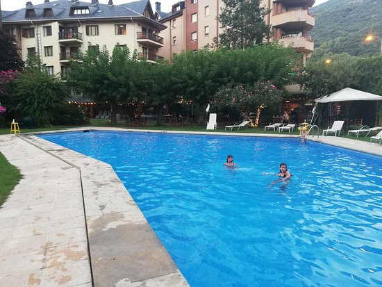 Hotel Pessets Restaurant & Spa主图