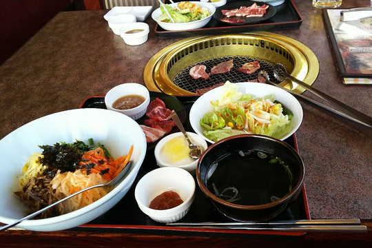 安楽亭 朝霞三原店