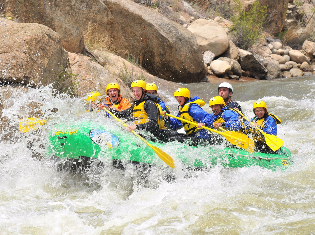 Wilderness Aware Rafting-布埃纳维斯塔必去景点