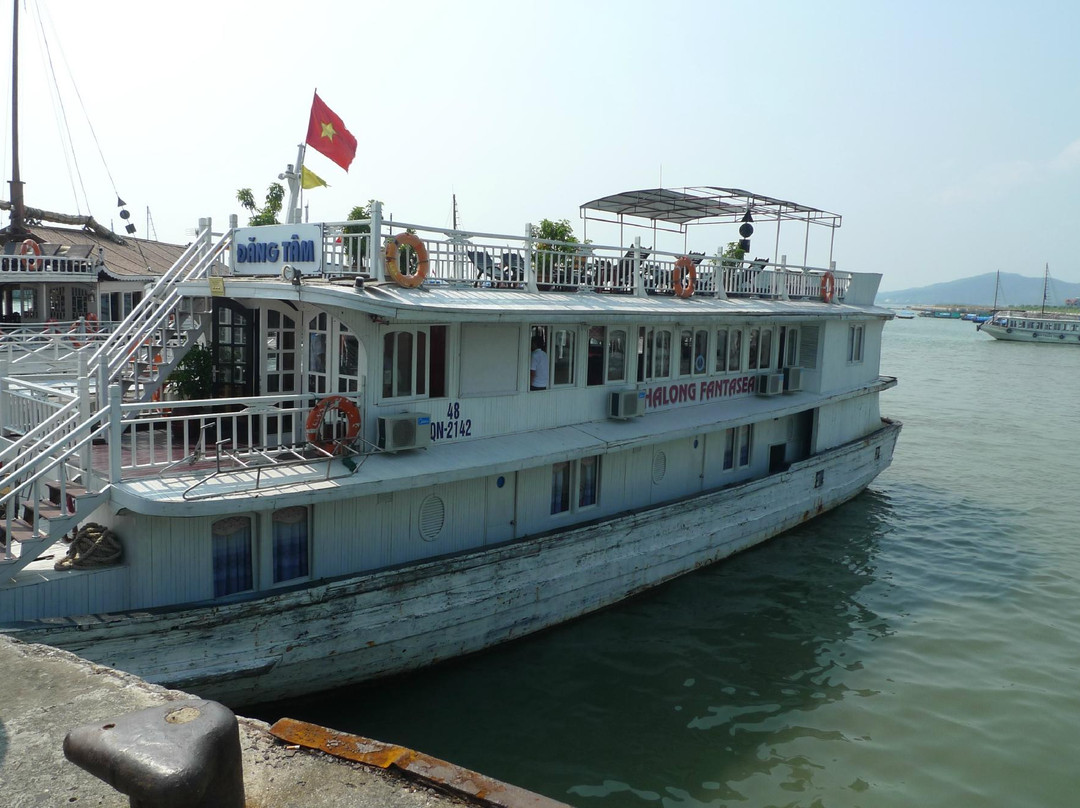 Halong Bay Tours-河内必去景点