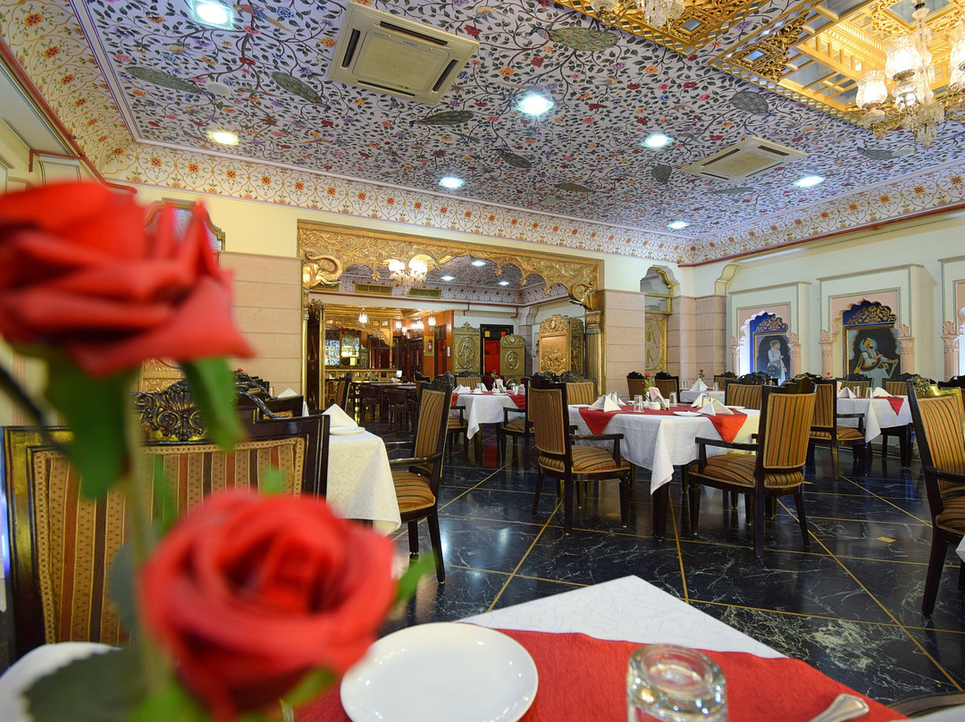 Umaid Taikhana Bar & Lounge