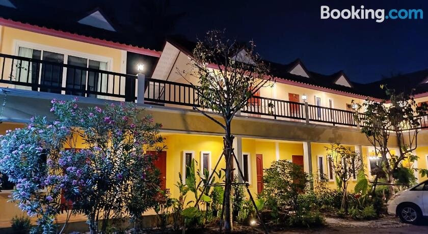 Baan Sara Boutique Resort