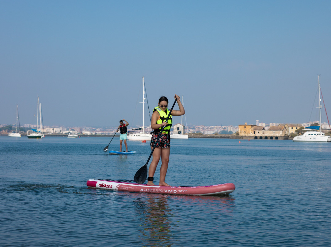 Passeio de canoagem pela Baía do Seixal