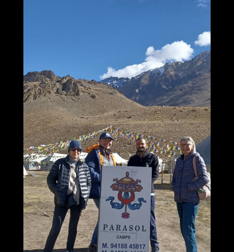 Parasol Chanshal Camps