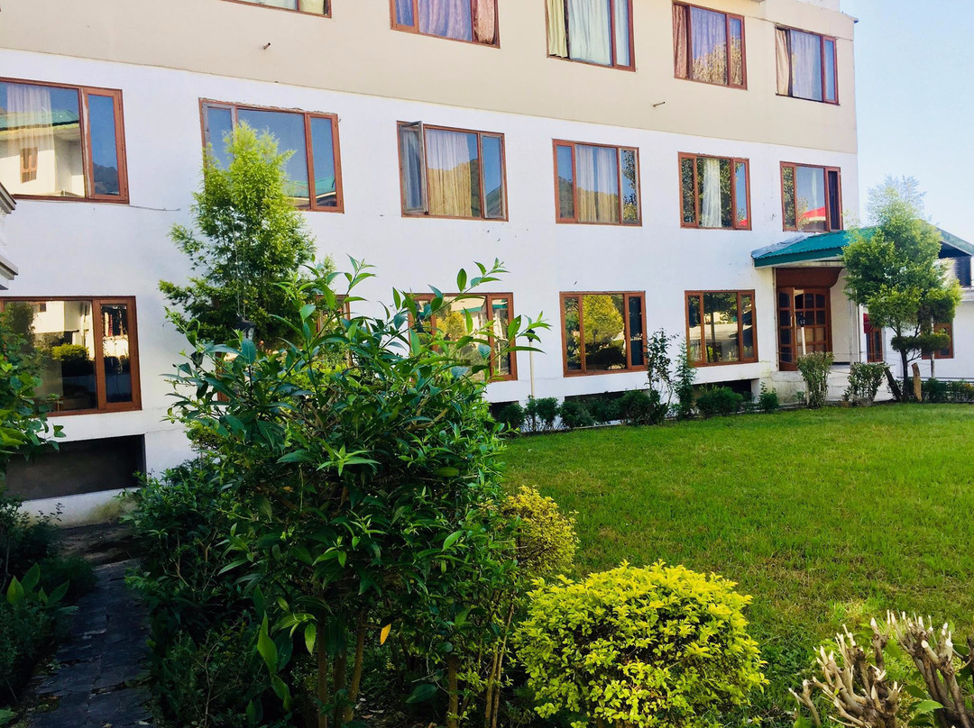 Fresco Hotel & Residences主图