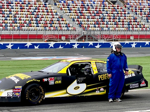 Buck Baker's Seat Time Racing School-夏洛特必去景点