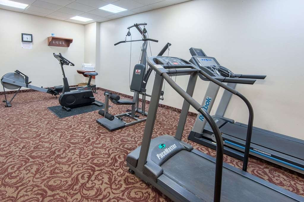 Super 8 by Wyndham Cochrane主图