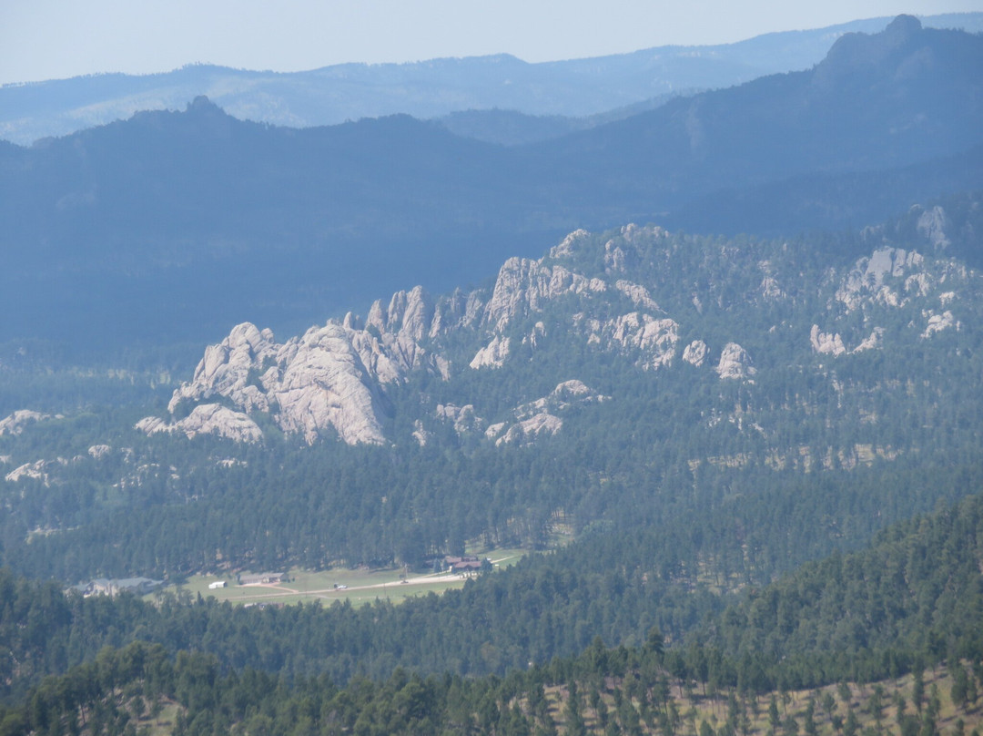Mount Coolidge-卡斯特必去景点