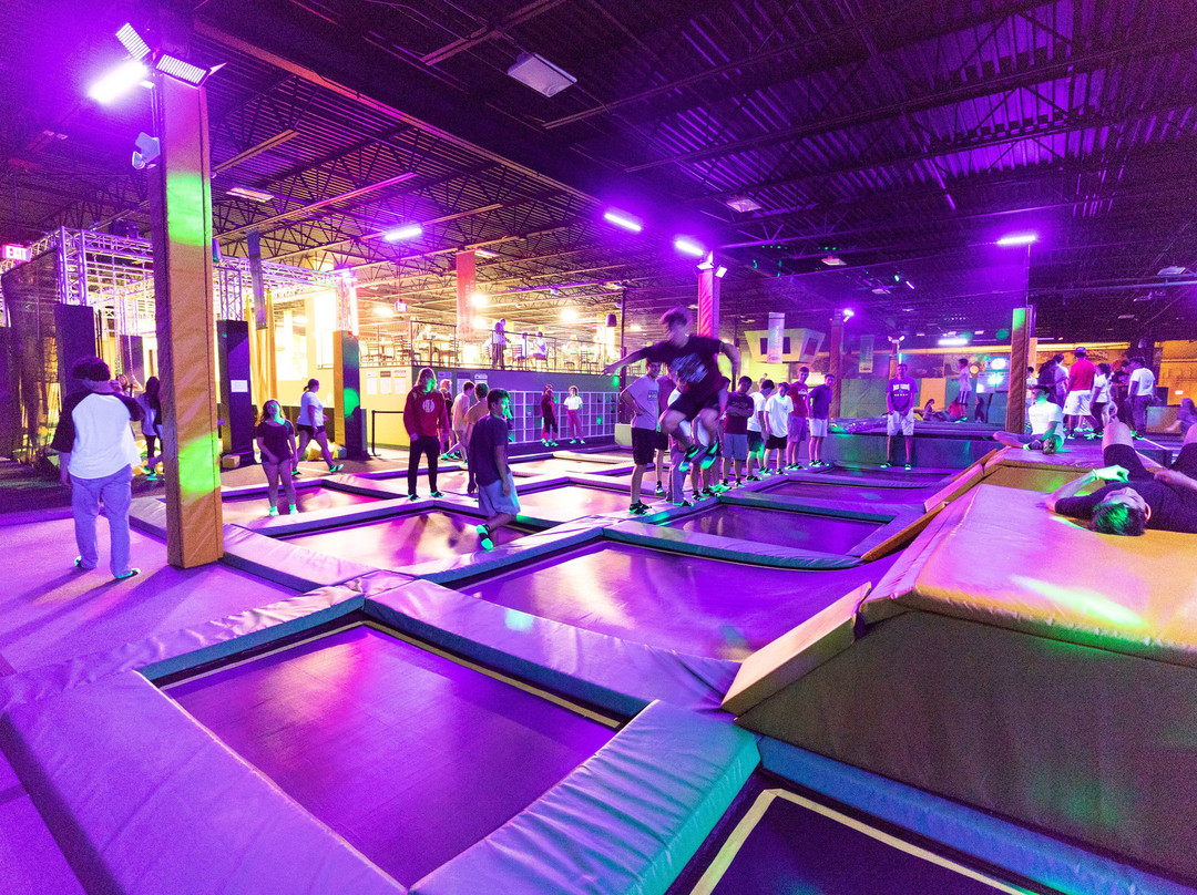 Launch Entertainment Park - Herndon-赫恩登必去景点