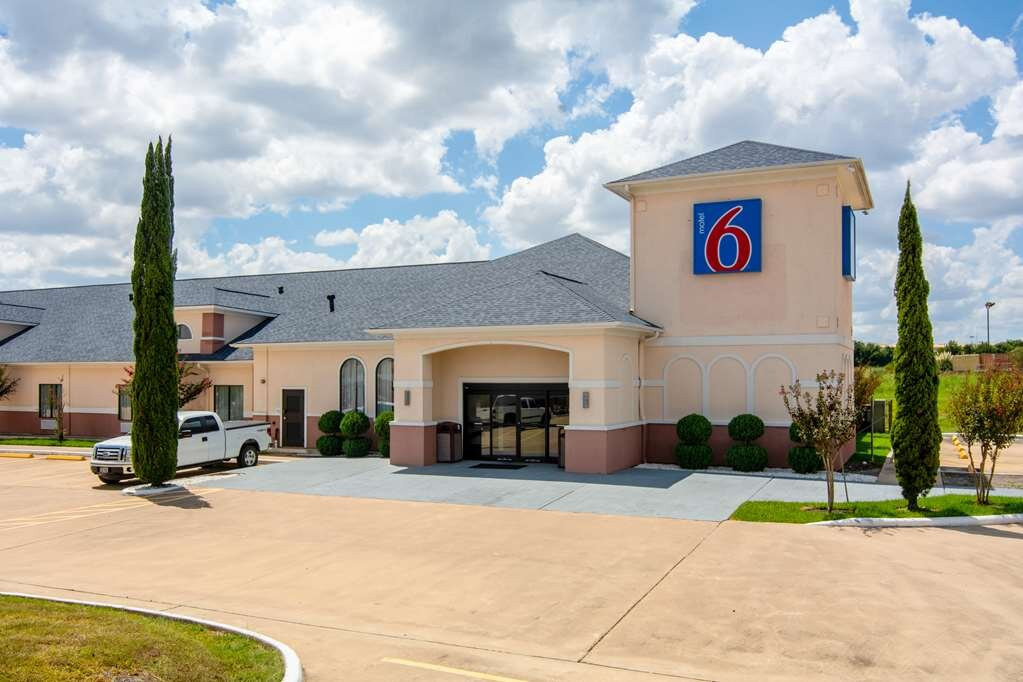 Motel 6 Brenham主图