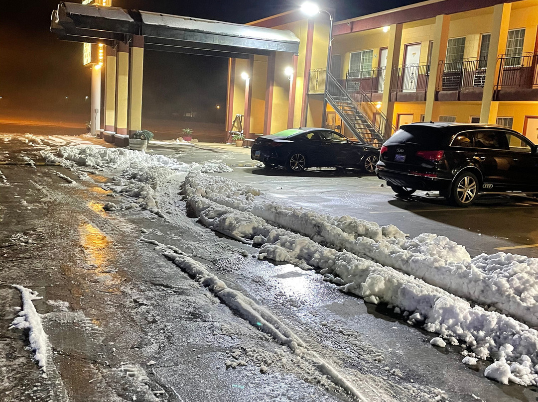 Big Chief Motel主图