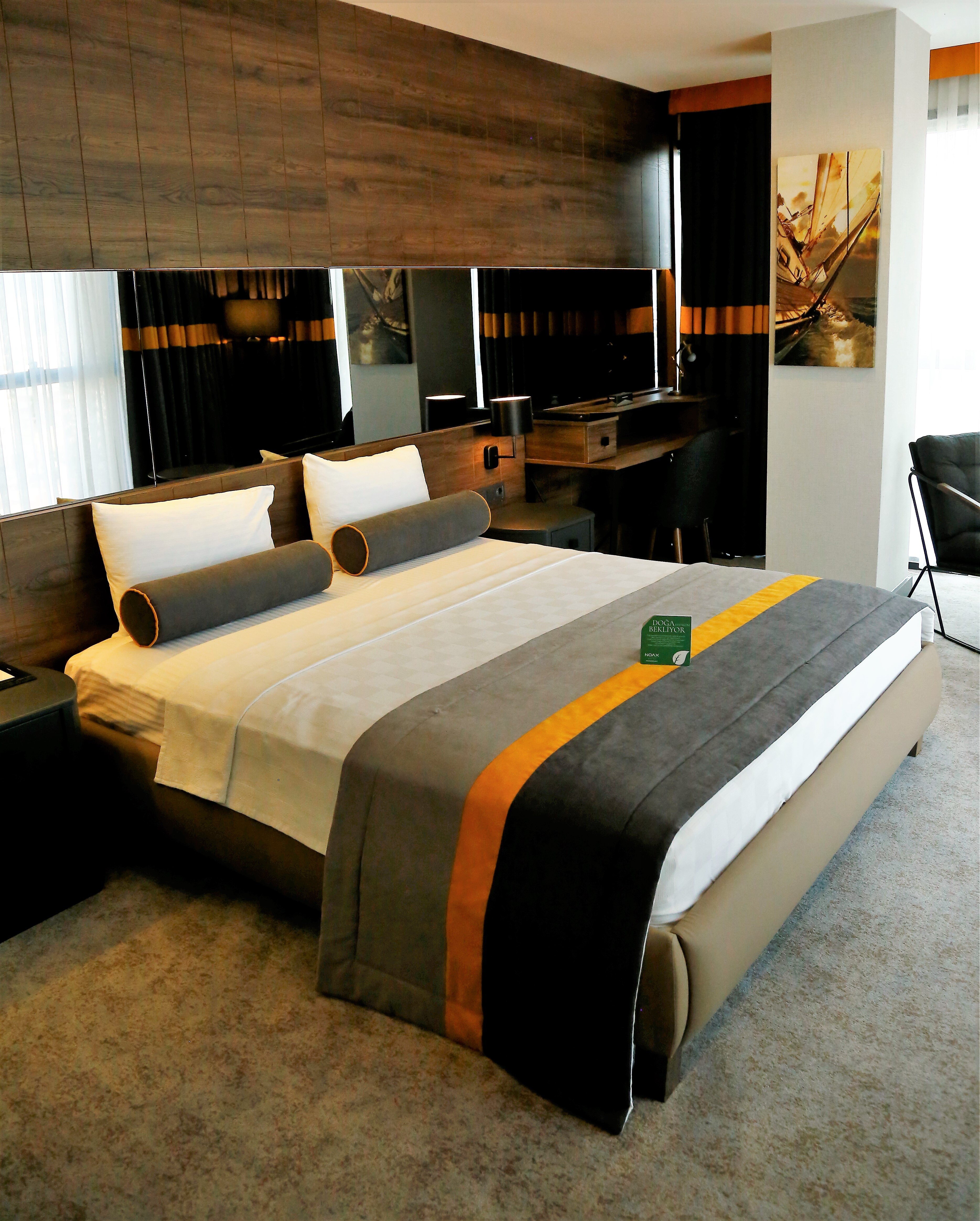 Noax Hotel-portrait
