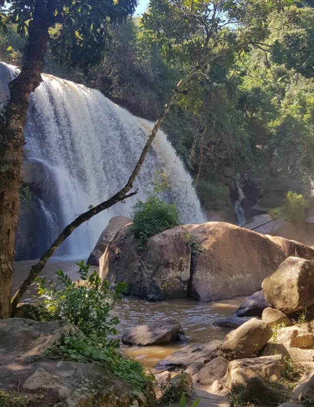 Chales Pedacim du Céu主图