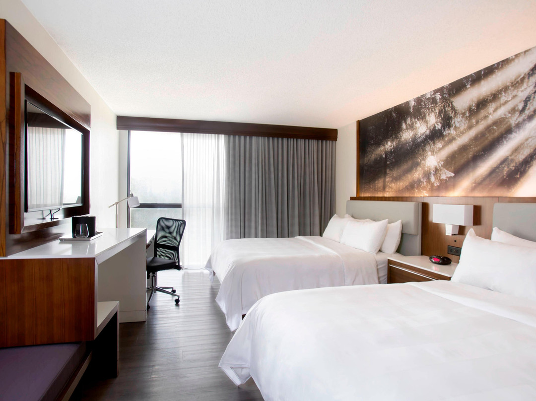 格林斯博罗高点机场万豪酒店主图