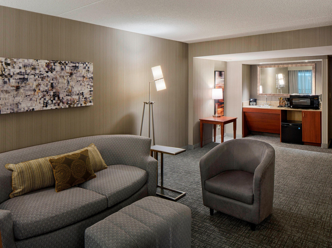 Courtyard by Marriott Columbus West/Hilliard主图