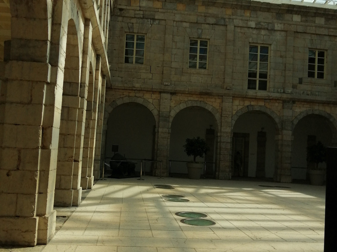 Parlamento Regional de Cantabria-桑坦德必去景点