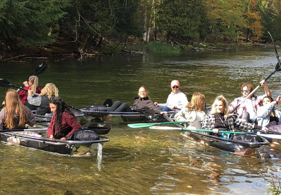 Tipsy Canoe Rental & Brew景点图片