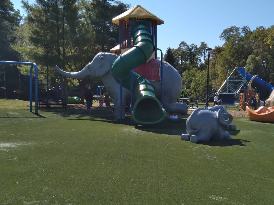 Penguin Park-堪萨斯城必去景点