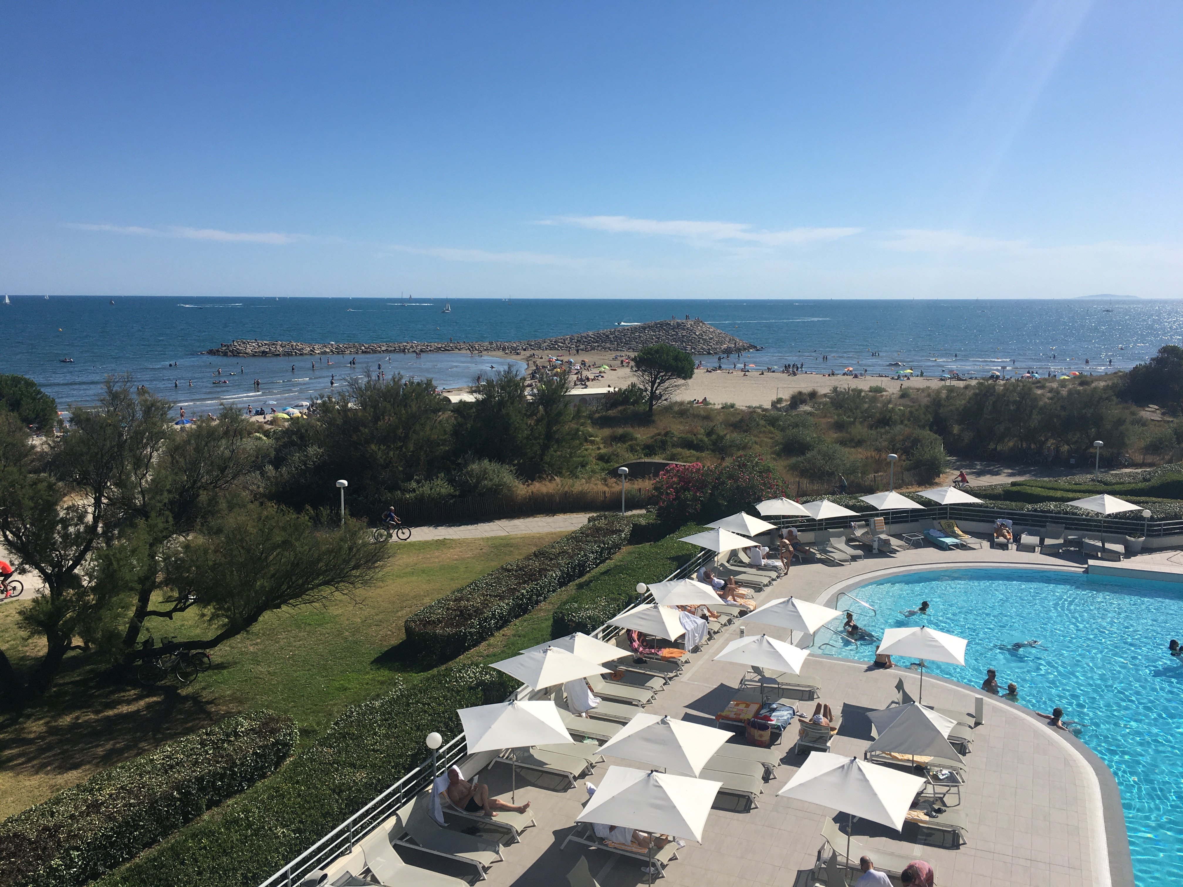 莱斯珊瑚海水浴温泉酒店-泳池