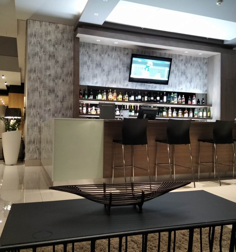 AHA Gateway Hotel主图