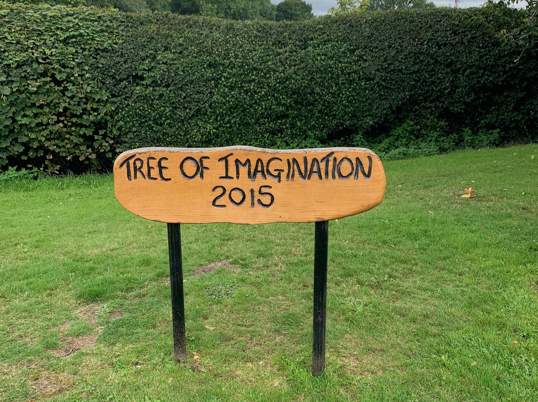 Tree of Imagination-Lower Peover必去景点
