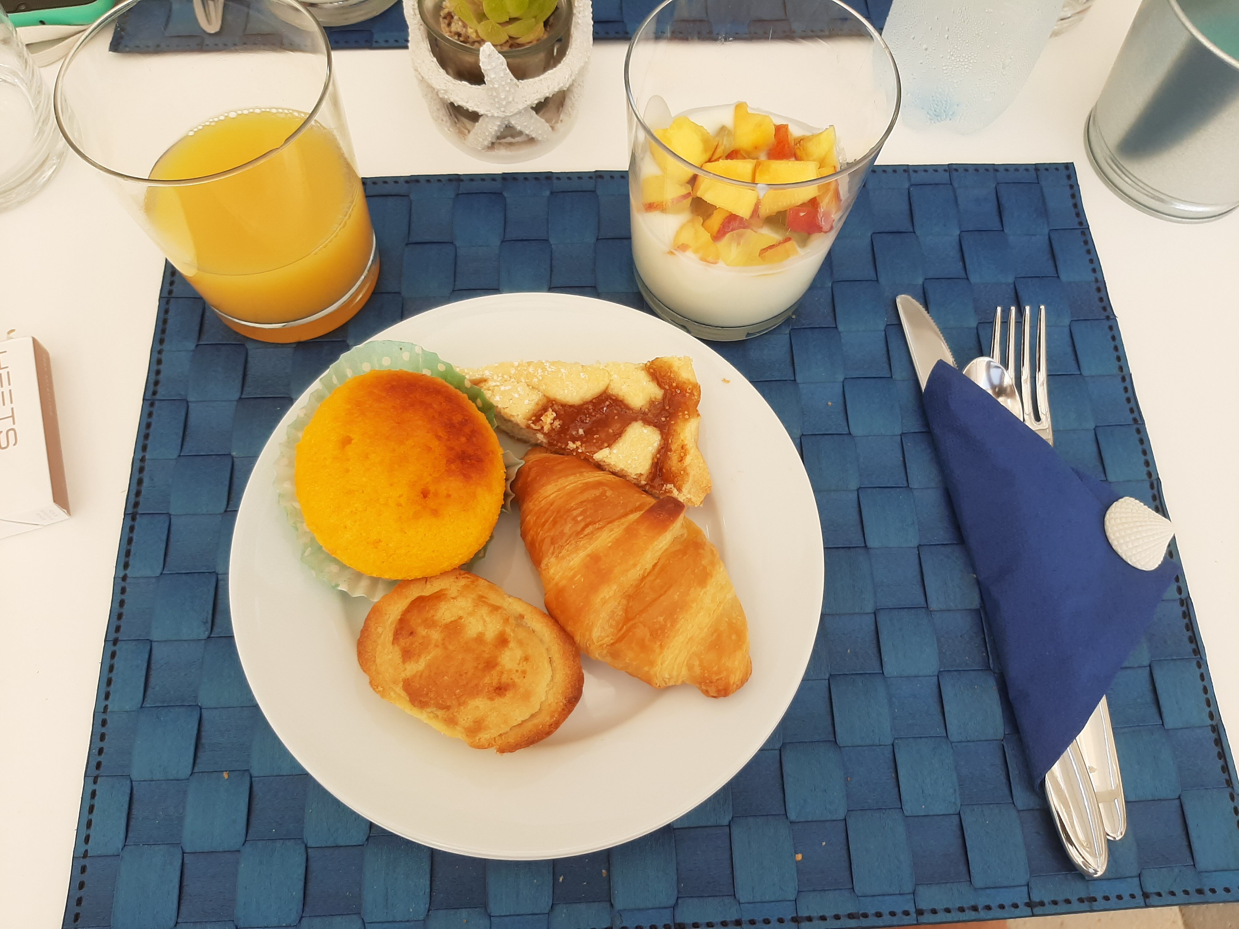 Baia Azzurra B&B-餐饮