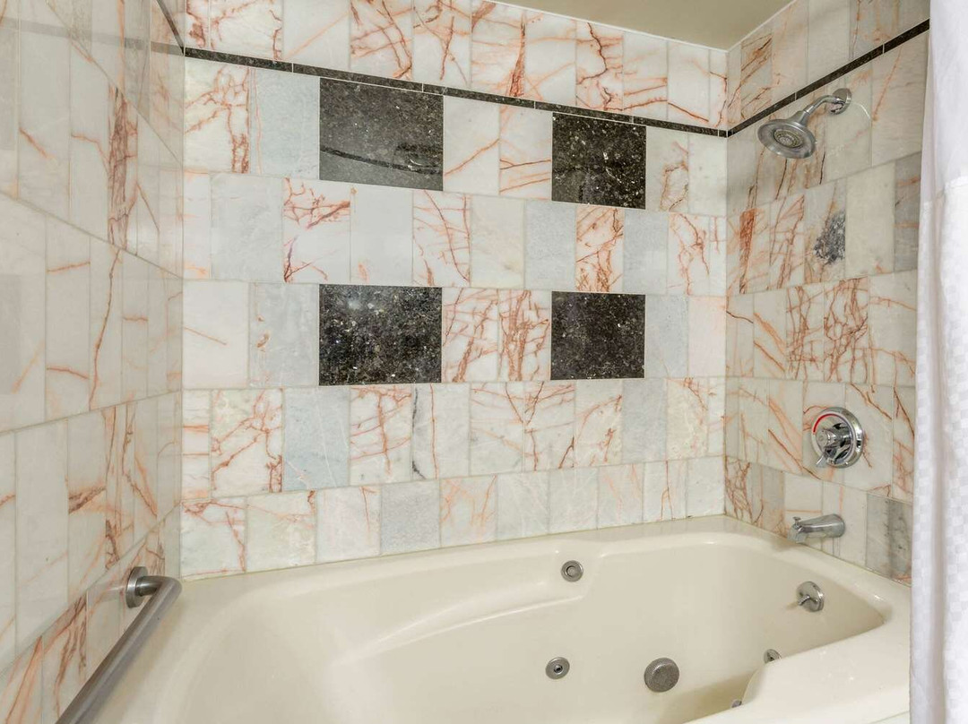 Days Inn by Wyndham Blairsville主图