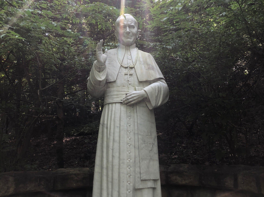 National Shrine Grotto of Lourdes-Emmitsburg必去景点